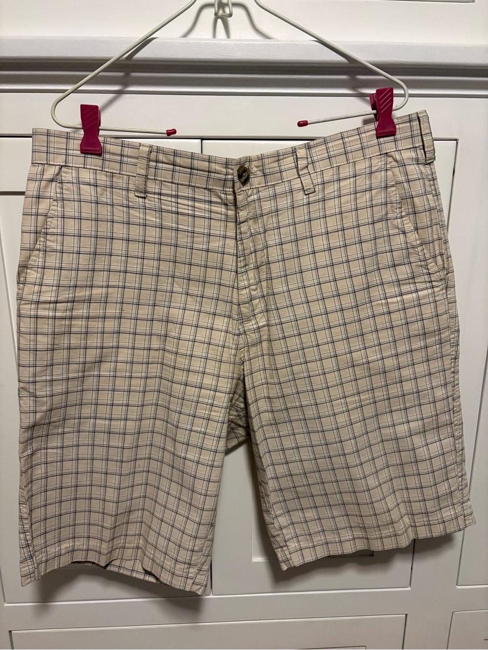 Eddie Bauer Men's Beige Plaid Cotton Blend Shorts